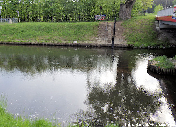 Nástupní místo v Rybniku - Stodolach (ulice)