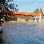 Jez na Isar u města Icking za 300 m3/s
