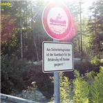 Isar u města Icking - Zákaz splouvání ramena Auenbach