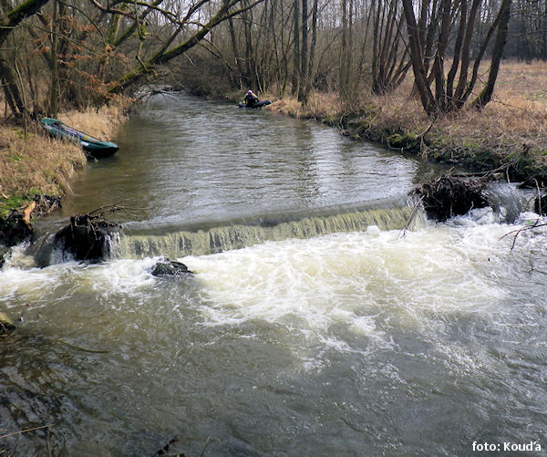 rkm. 5,7 Stupeň před lávkou