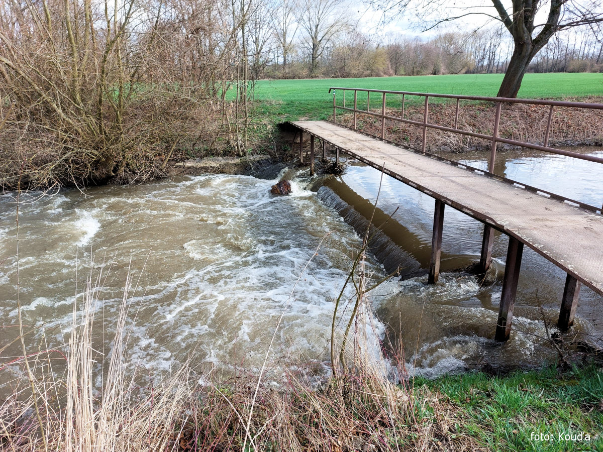 rkm. 10 Stupeň Dobšice LG Sány, stav: 52 cm, 3.72 m3/s