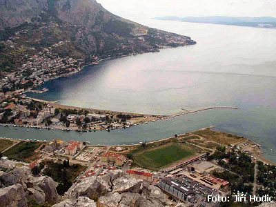 Ústí řeky Cetina a kemp Galeb