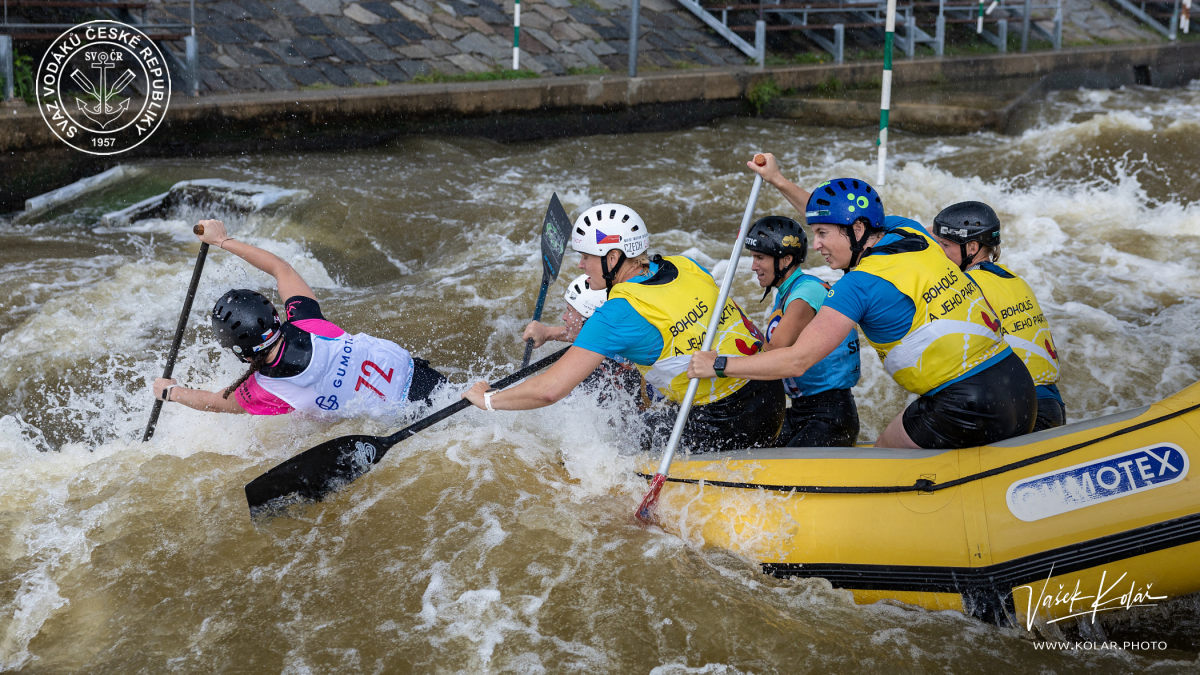 Závody v raftingu Závody v raftingu